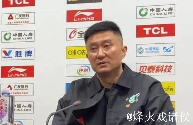 机会来了!广东队正式重用黄明依,杜锋被迫放弃张皓嘉? 机会来了!广东队正式重用黄明依,杜锋被迫放弃张皓嘉?