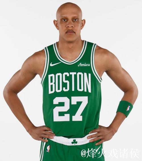 新一代无眉大侠,乔丹沃尔什从脱发患者到为他人撑伞! 新一代无眉大侠,乔丹沃尔什从脱发患者到为他人撑伞!