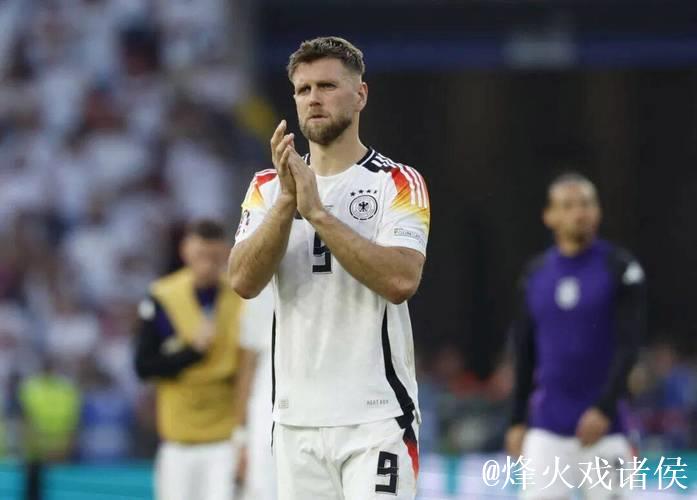 记者：米兰已经和菲尔克鲁格就冬窗转会达成口头协议